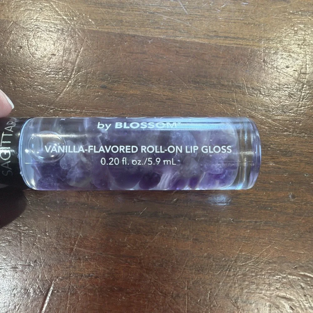 Blossom Zodiac Sign Vanilla Scented Moisturizing Roll-On Lip Gloss - SAGITTARIUS